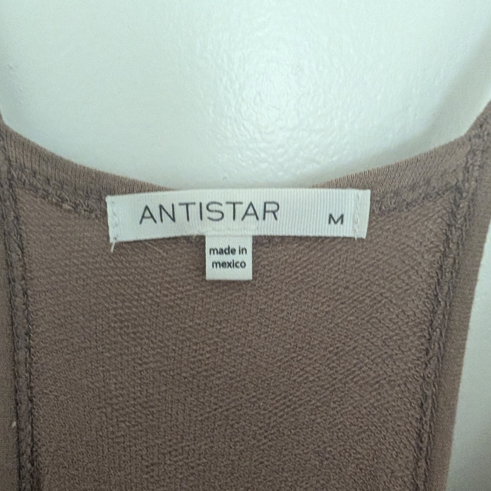 Sleeveless Taupe Jumper Romper with Pockets - Picture 2 of 2